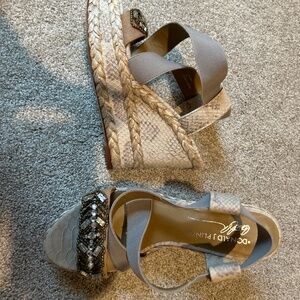 Donald j pliner wedges
